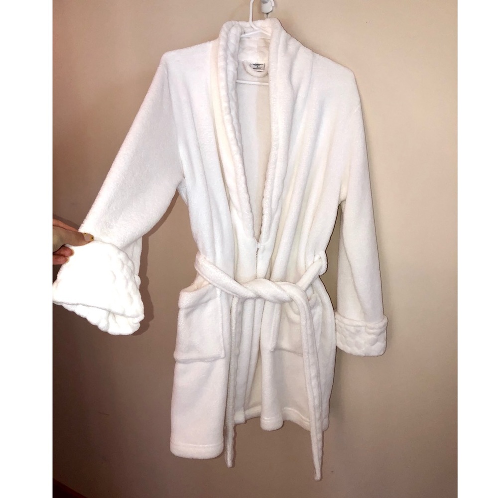 Croft & Barrow Intimates White Soft Plush Robe - image 6